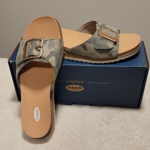 Dr. Scholl's Originalist 2, Camouflage Slide Sandals with Gold Tone Buckle